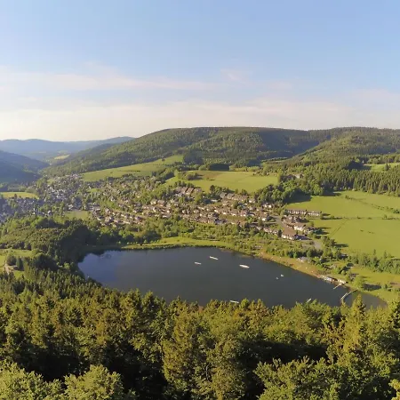 Daire Siebenglueck - 4 Fewo's Mit Sommercard Winterberg